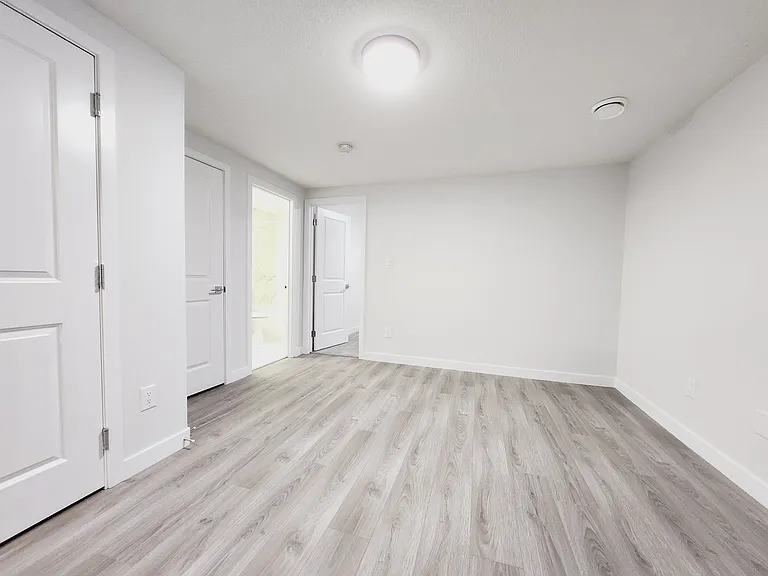 9475 Colak Ln SW — Photo 3