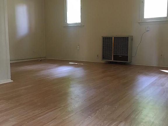 4th image of 703 E Camino Real Ave #1/2