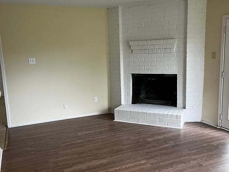 15523 Donnet Ln — Photo 14