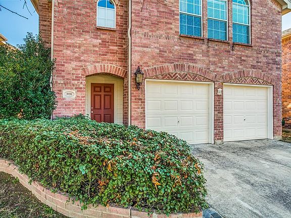 3rd image of 10201 Benwick Dr
