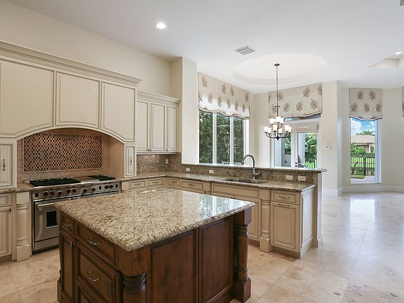 5th image of 17393 Vistancia Cir