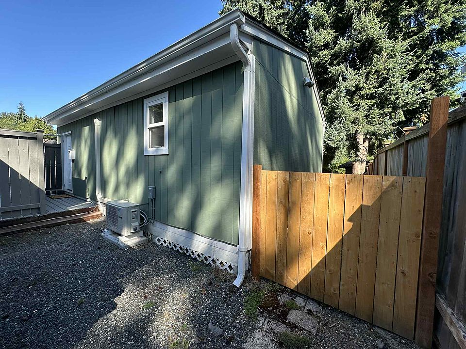 1st image of 14518 SE 42nd Pl Unit B