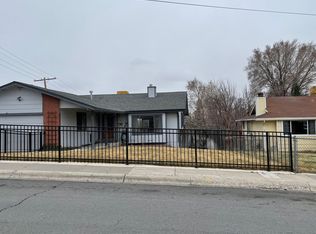 1660 W 12th St, Reno, NV 89503