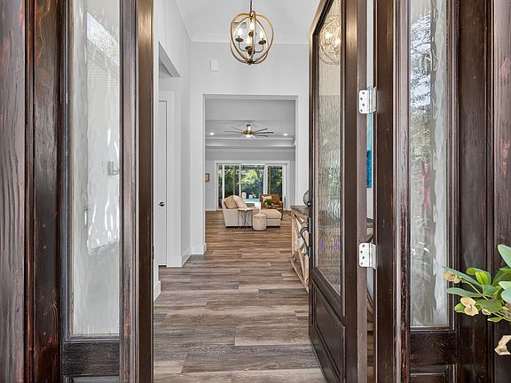 5th image of 32 Ocean Pines Dr