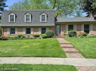 11714 Farmland Dr, Rockville, MD 20852