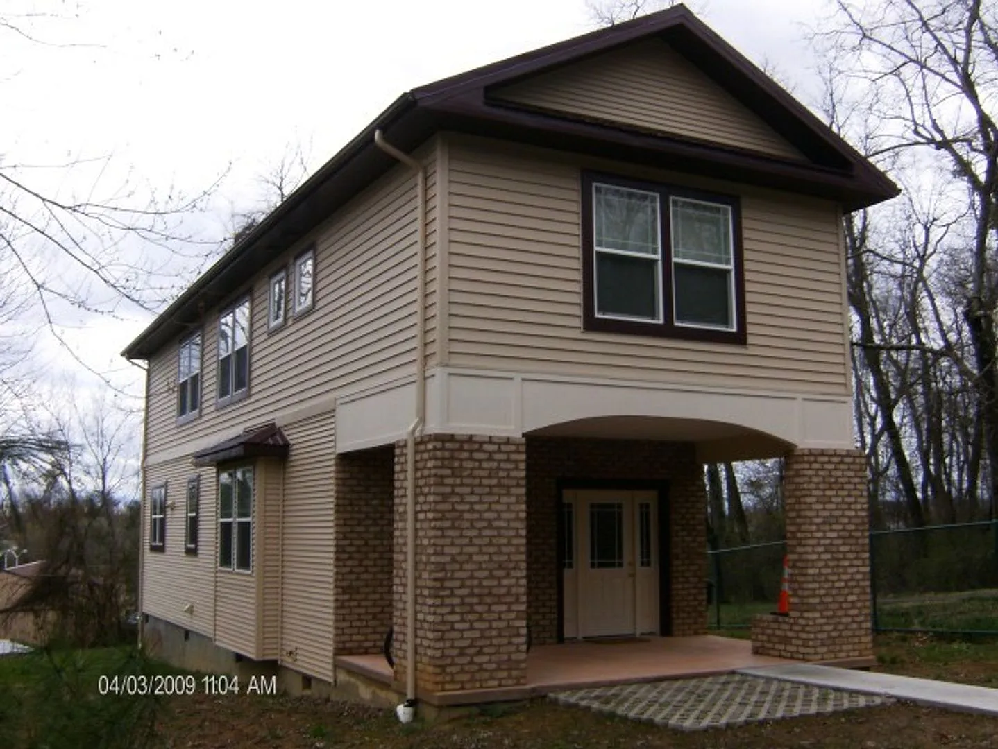 4 Bedroom 3.5 Bath House — Photo 2