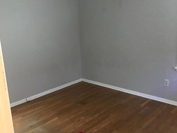 2nd image of 15205 Montrose Ave