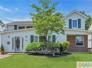 224 Elizabeth Ave, Iselin, NJ 08830