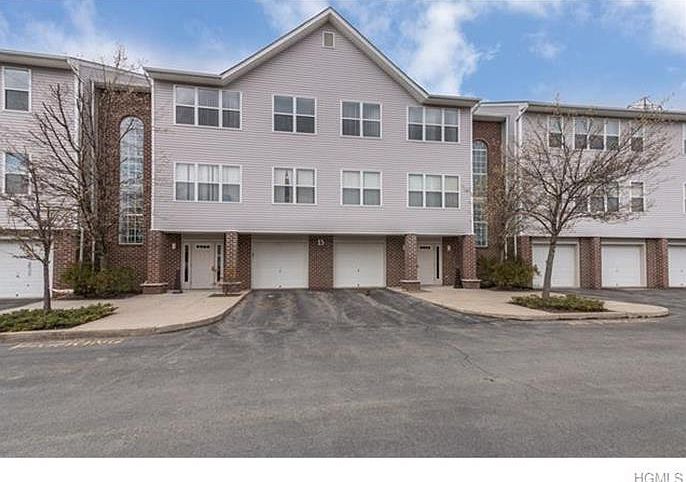 1st image of 79 Deer Court Dr
