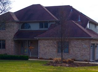 3131 E Deer Run Ct, Crete, IL 60417