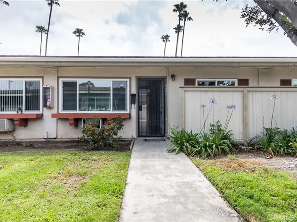664 W Main St APT C, Tustin, CA 92780