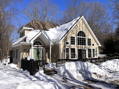 97 Lucretius Trl, Albrightsville, PA, 18210