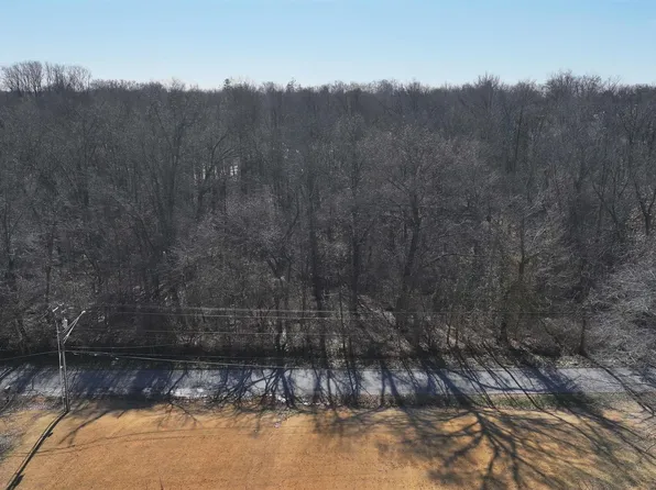 323 Hesmer Rd #7, Evansville, IN 47711