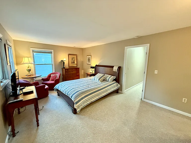 110 Annapolis St #A — Photo 21