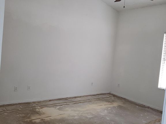 3rd image of 8738 W Indianola Ave
