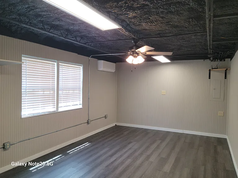 652 Ralph Rahn Rd — Photo 4