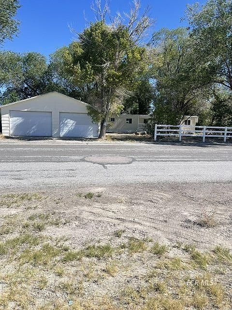1st image of 291 8th St