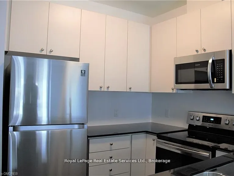 102 Grovewood Cmn #511 — Photo 12