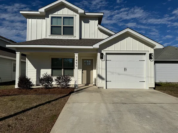 7490 Autumn Trace Blvd, Navarre, FL 32566