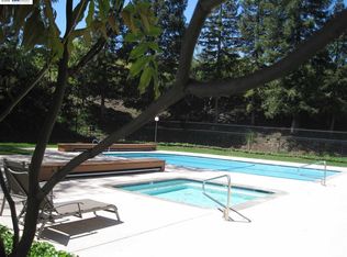164 Farm Ln, Martinez, CA 94553