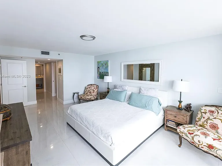 1717 N Bayshore Dr #3750 — Photo 25