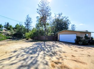 1105 Hamlet Dr, El Cajon, CA 92021