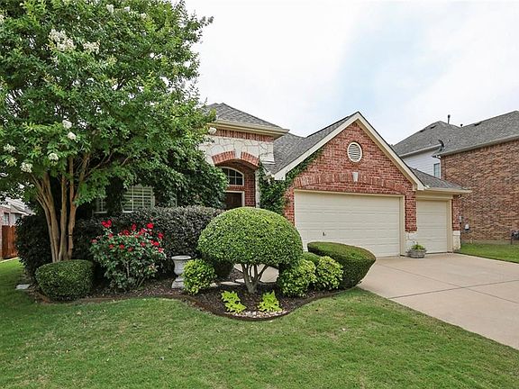2nd image of 4012 Dawn Dr
