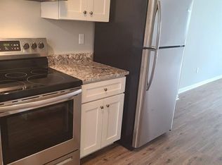 307 Gaylor Ln, Newport News, VA 23602