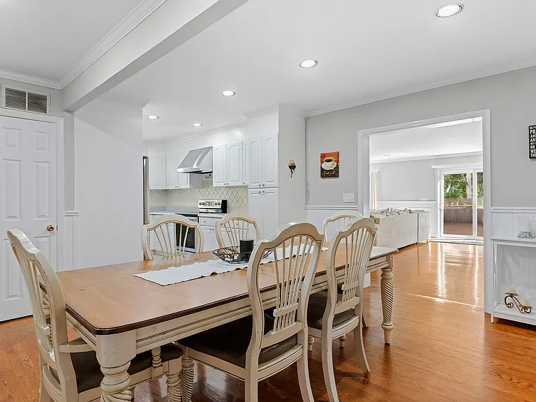 190 Wakeman Rd #A — Photo 6