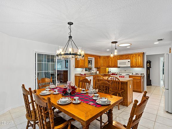 5th image of 2070 Knittle Cir