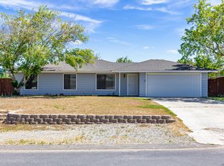 20321 Weston Ave, Tehachapi, CA 93561
