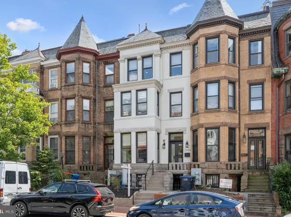 2106 O St NW, Washington, DC 20037