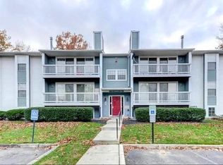 38 Kenwood Dr, Sicklerville, NJ 08081