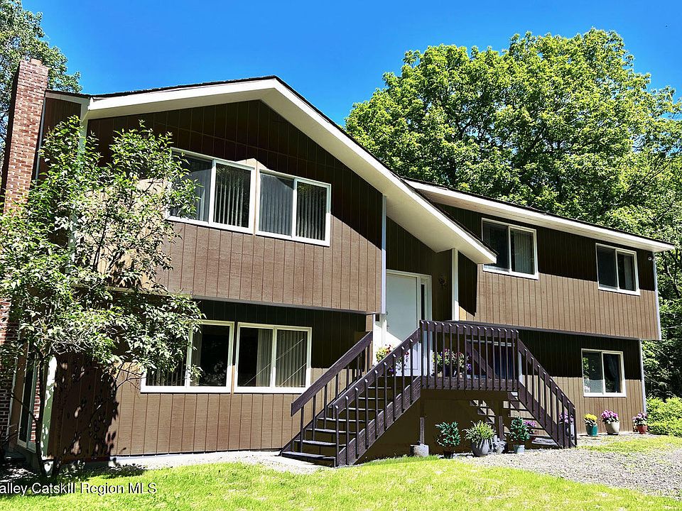 1st image of 170 Macdaniel Road