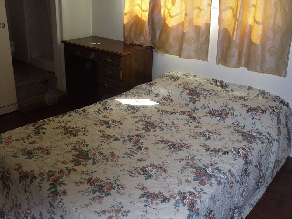 2nd image of 18505 Los Machos Dr