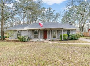 116 Belvedere Dr, Conroe, TX 77301