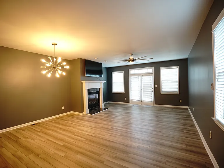 741 Village Field Ct — Photo 9