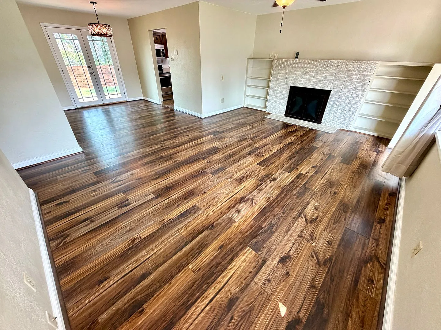 3 Bed 1 Bath | Single Family Home With Fully Fenced Yard | Attached Garage on a Corner Lot! — Photo 4