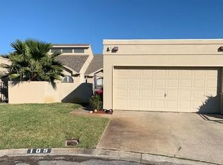 105 Sedona Ct, Rockport, TX 78382