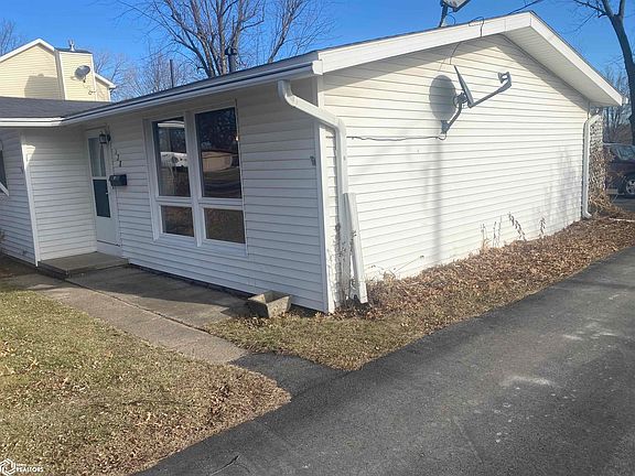 4th image of 128 N 4th St