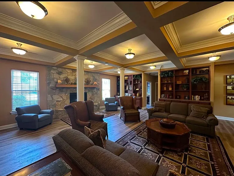 305 Adams Creek Rd — Photo 24