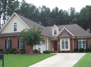 121 Crescent Dr, Dunn, NC 28334