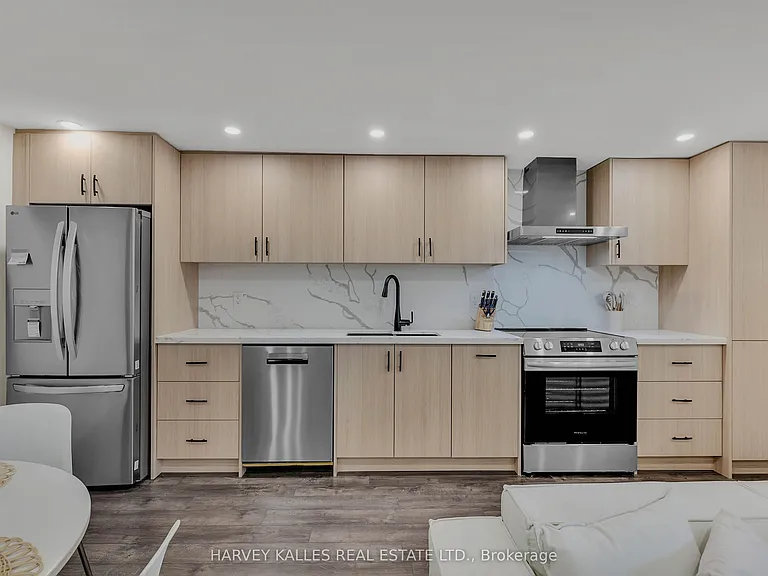 692 Richmond St W #3 — Photo 15