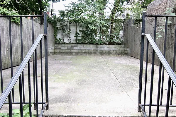 Rented by Empire Deeds LLC  | media 32