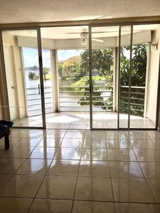 18900 NE 14th Ave #D206, Miami, FL, 33179