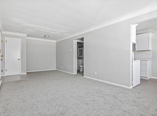 1086 York Ave APT 2, Saint Paul, MN 55106