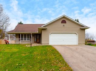 16424 Prairie Brook Rd, Schoolcraft, MI 49087