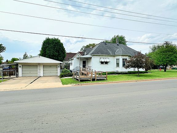 3rd image of 1315 E Broadway St
