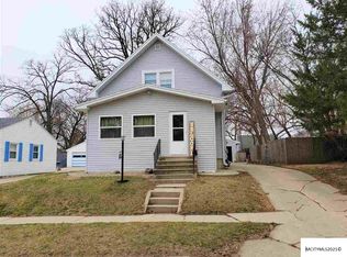 1418 N Hampshire Pl, Mason City, IA 50401