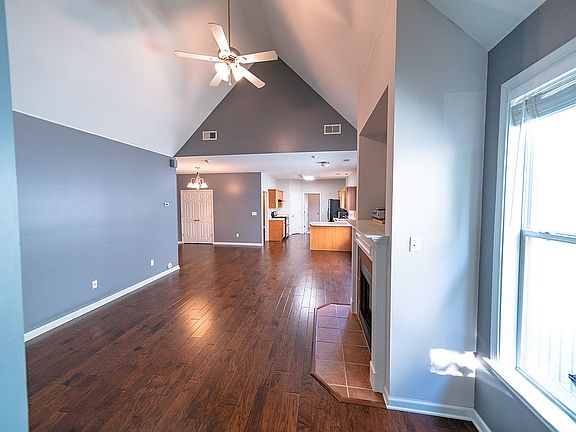 Entry way with fireplace